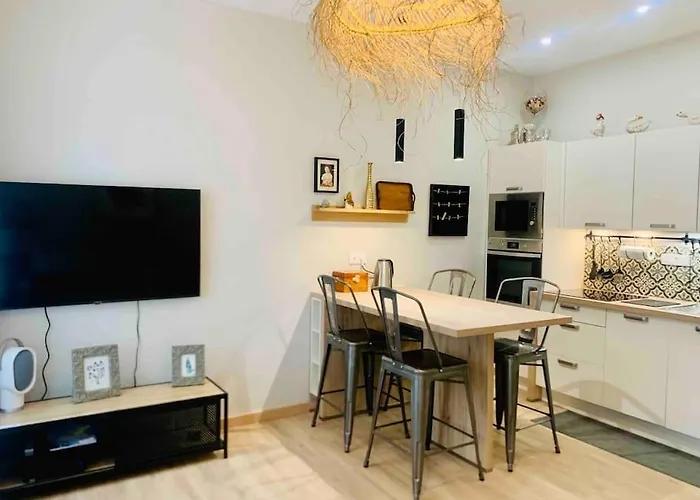 Jolijoliette, Terrasse, Central, Climatise, Wifi , Garage