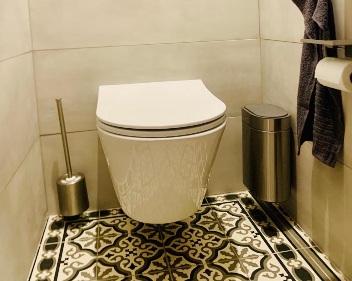 Jolijoliette, Terrasse, Central, Climatise, Wifi , Garage Apartment